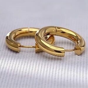 NEW Simple Chunky Round Gold Hoop Earrings